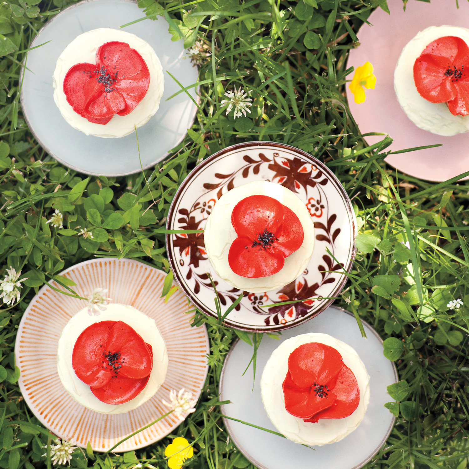 VanillaButtercream Frosting and Poppies