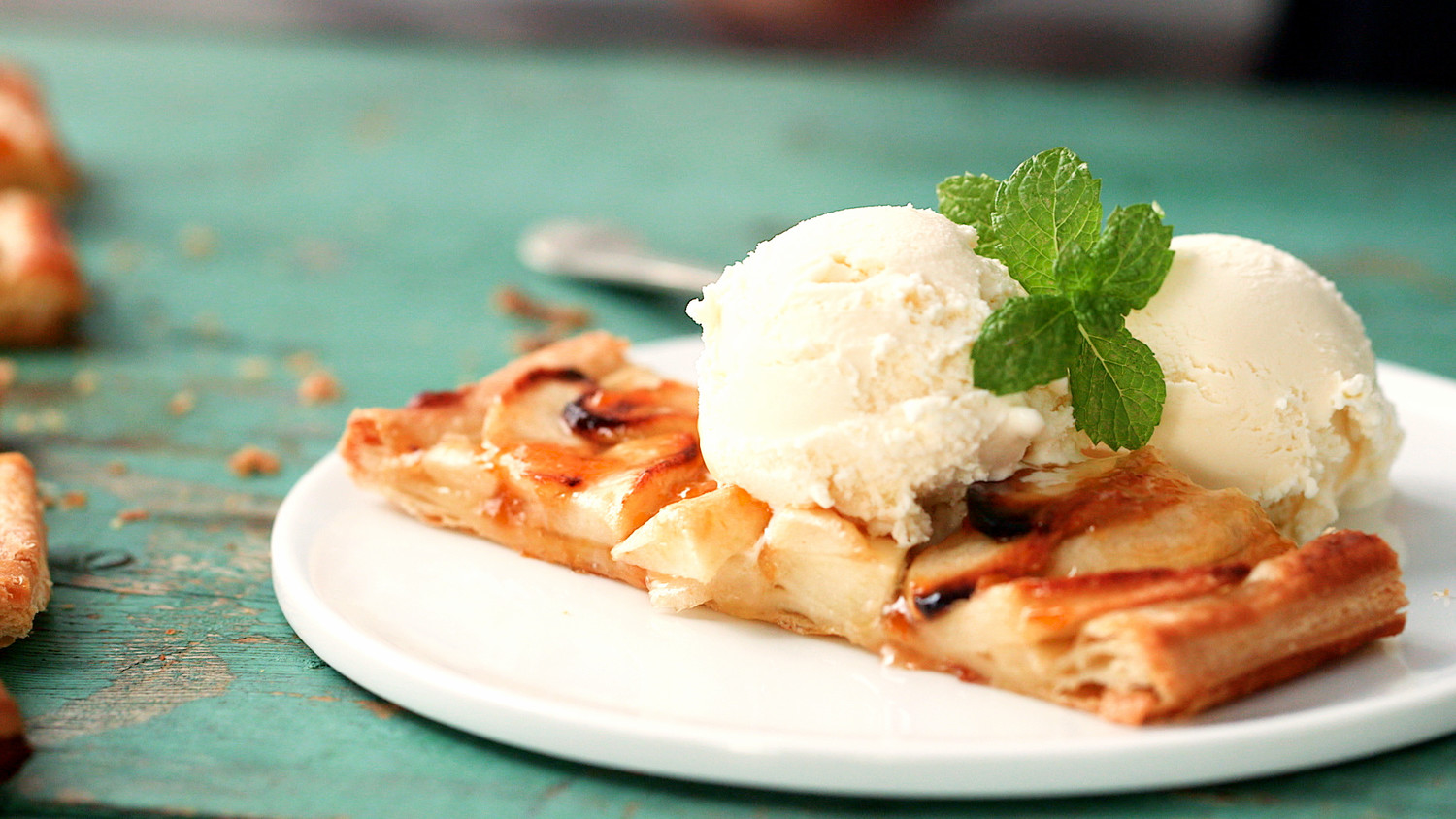 Video Brown Butter Apple Pie Video Brown Butter Apple Pie