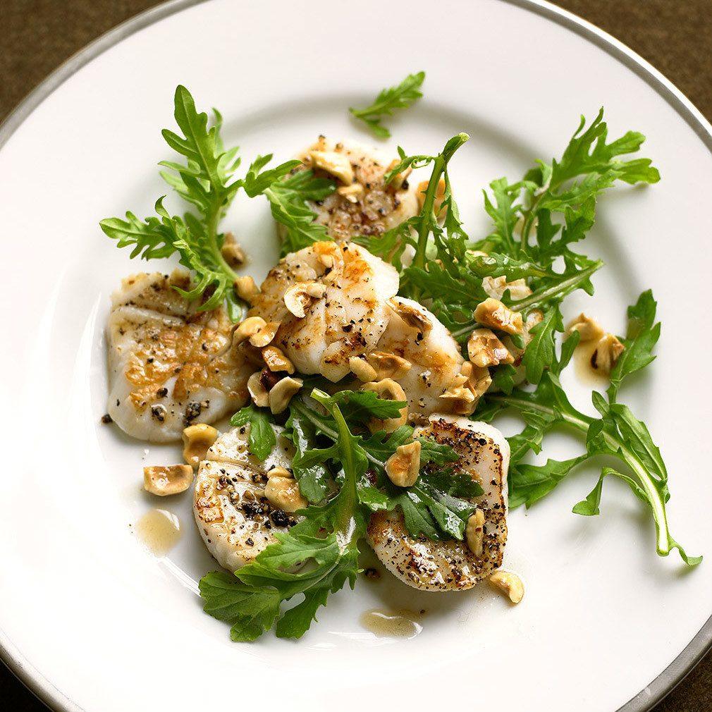 Scallops with Hazelnuts and Brown Butter