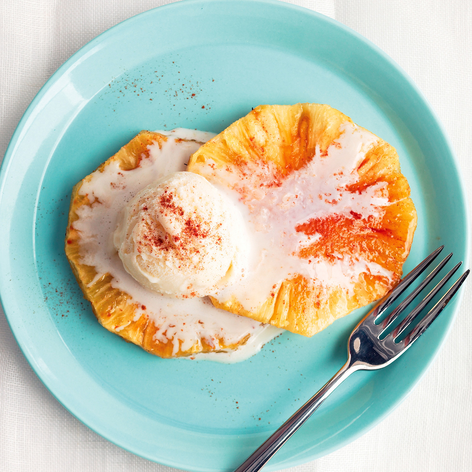 Broiled Pineapple with Frozen Yogurt
