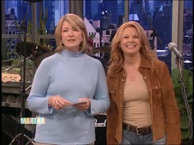 Video Grammy Winner Patty Loveless Sings Martha Stewart