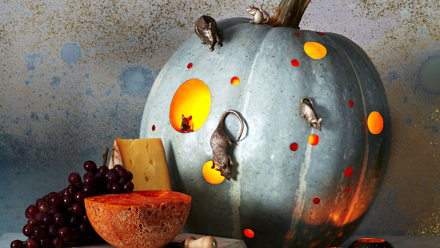 Here's How to Make a Halloween Pumpkin Look Like it's Infested with Mice