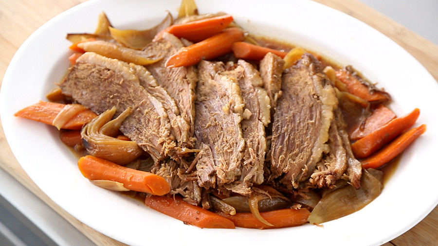 Video SlowCooker Pot Roast for Passover Martha Stewart