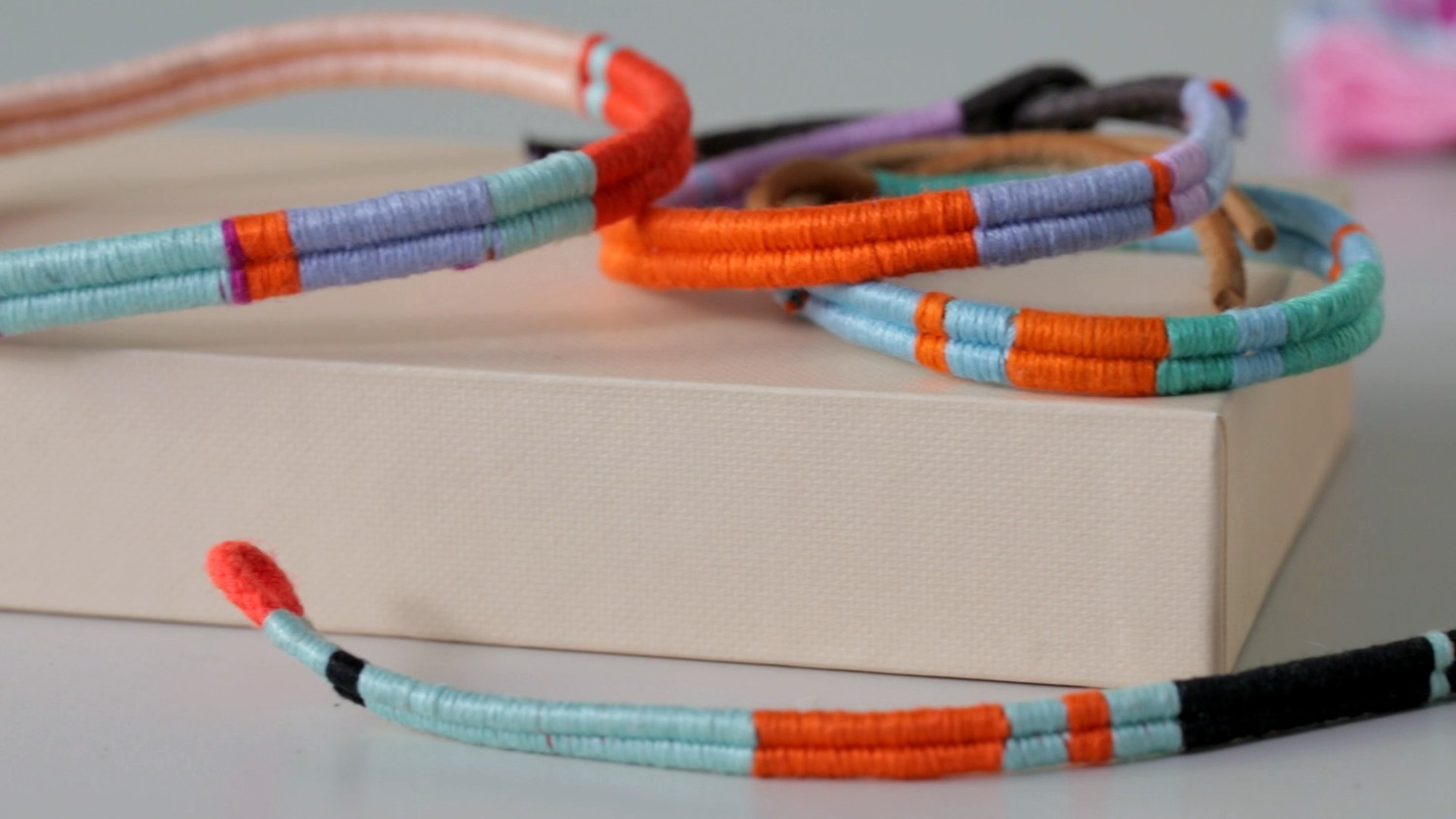 Video Thread Wred Friendship Bracelets Martha