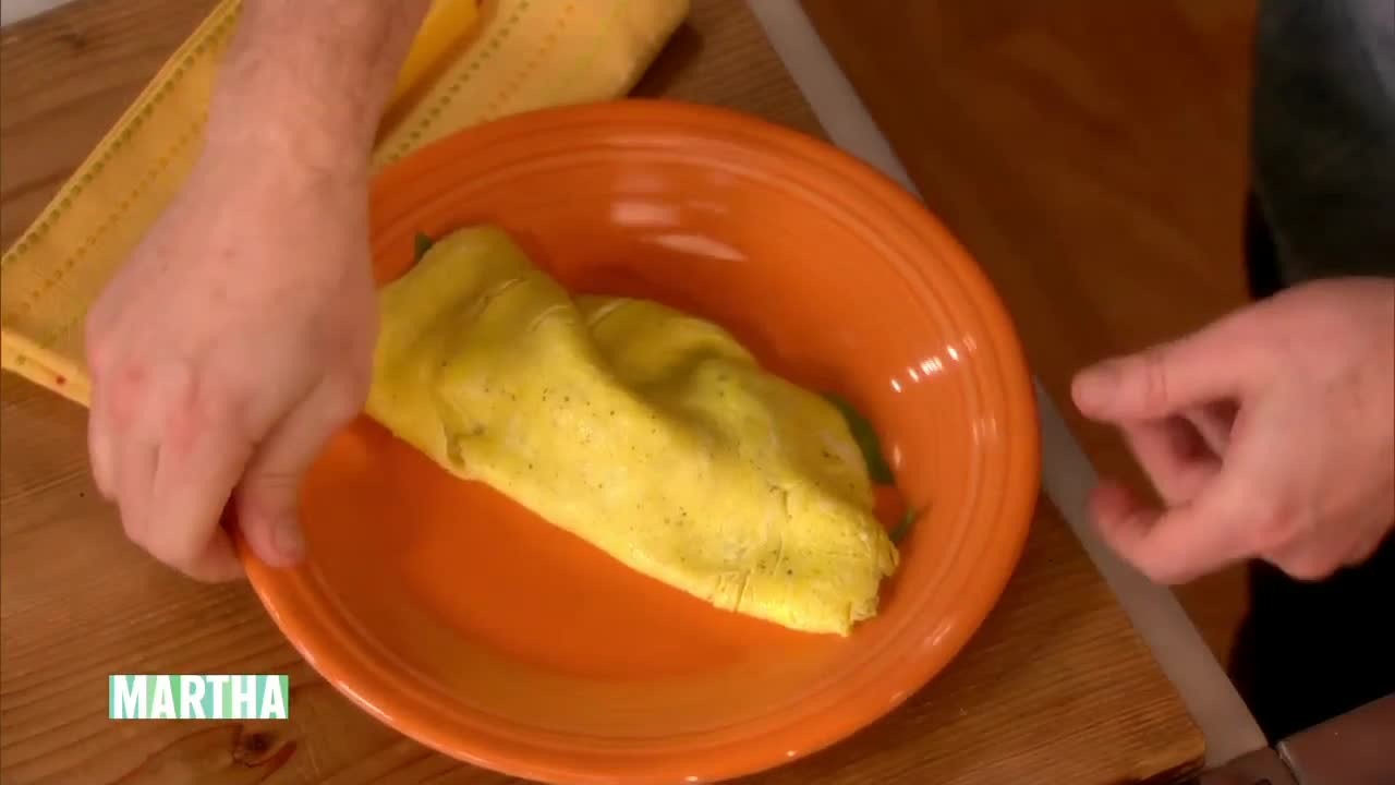 Video The Trick to a Perfect French Omelet Martha Stewart