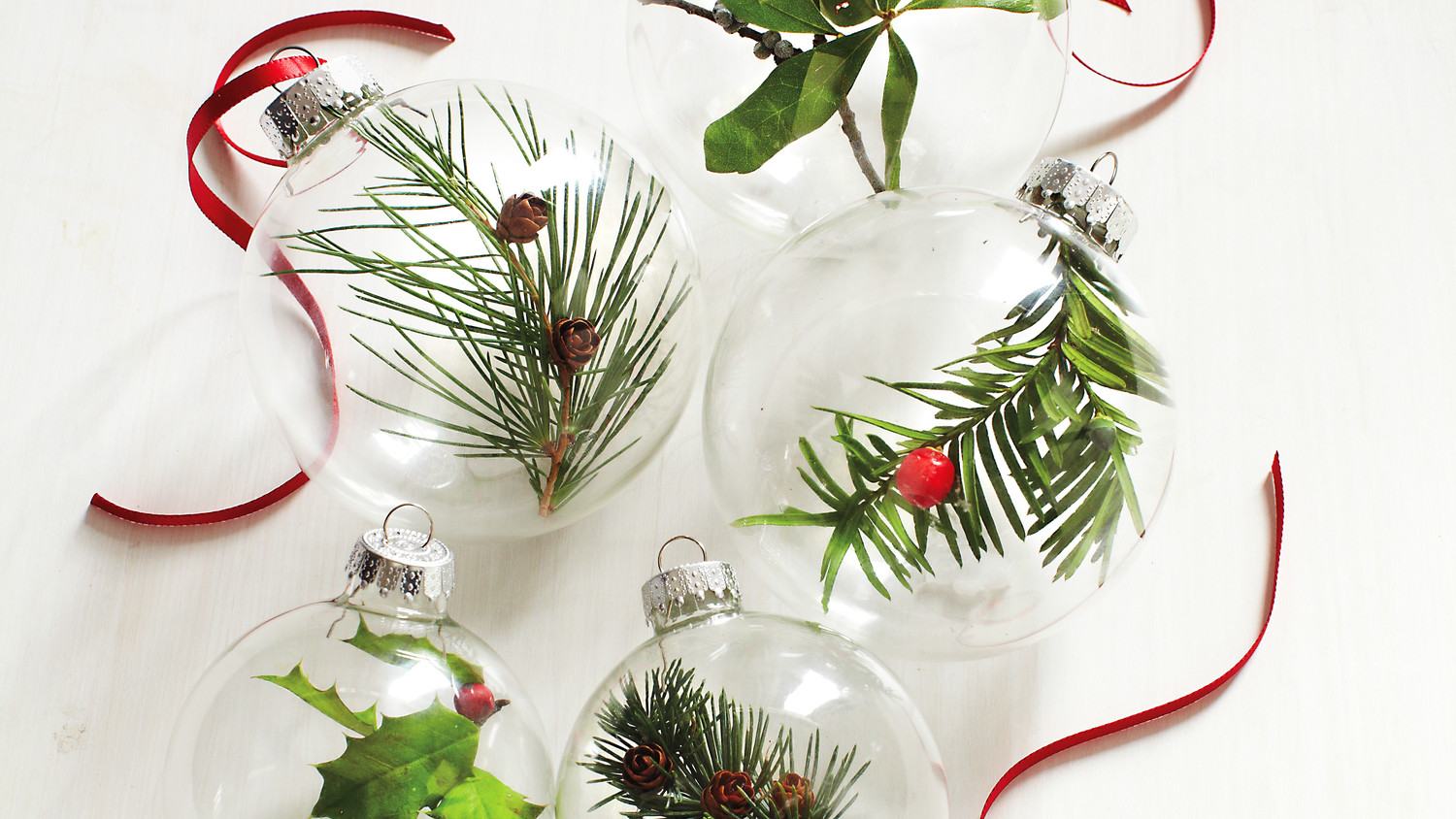 20 of Our Most Memorable DIY  Christmas  Ornament  Projects 