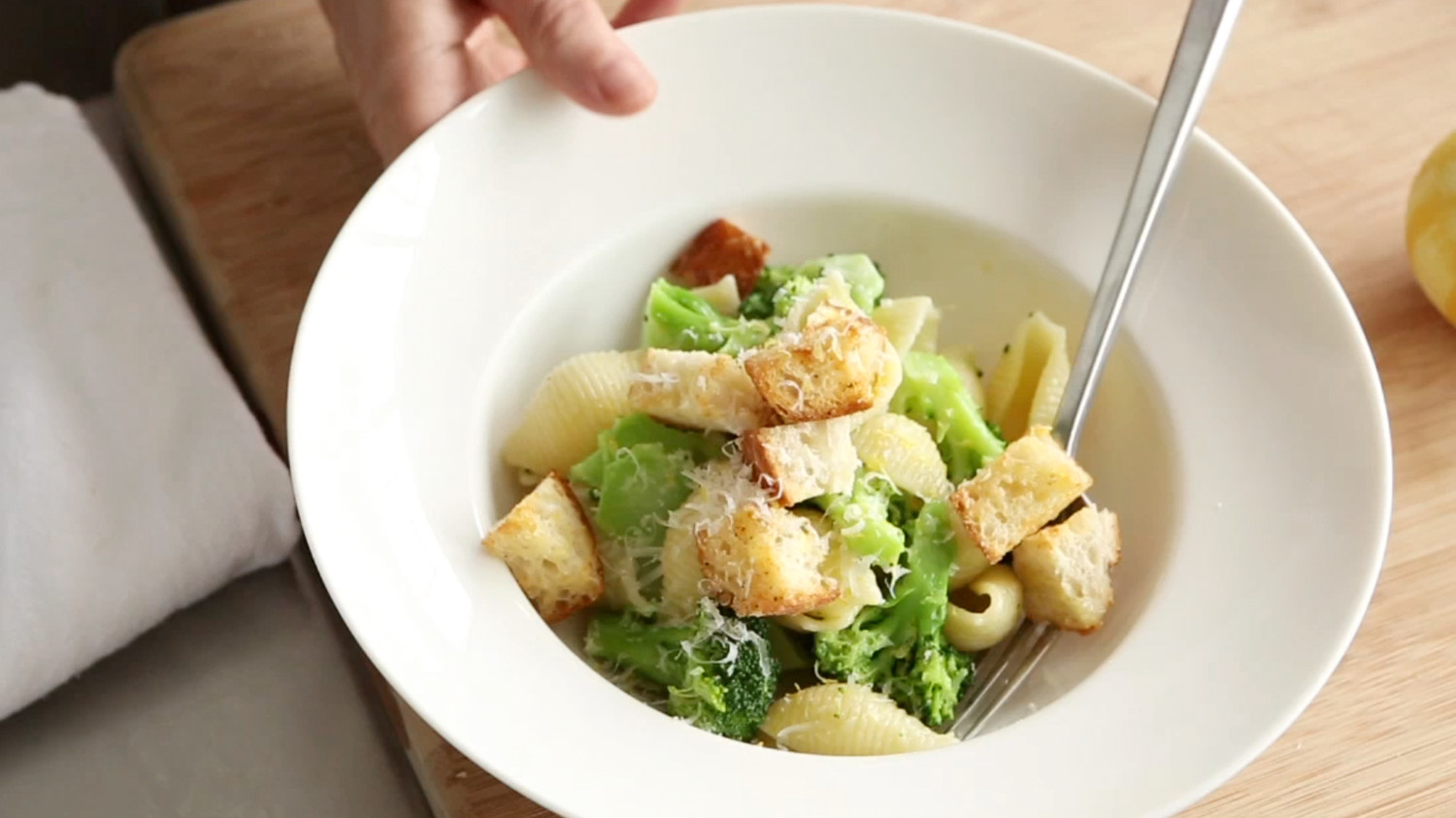 Video Broccoli Pasta with Parmesan Croutons Martha Stewart