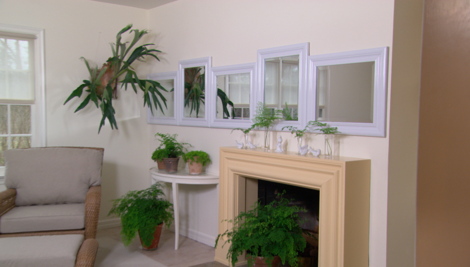 Learn Do How To Make A Mirrored Wall Martha Stewart