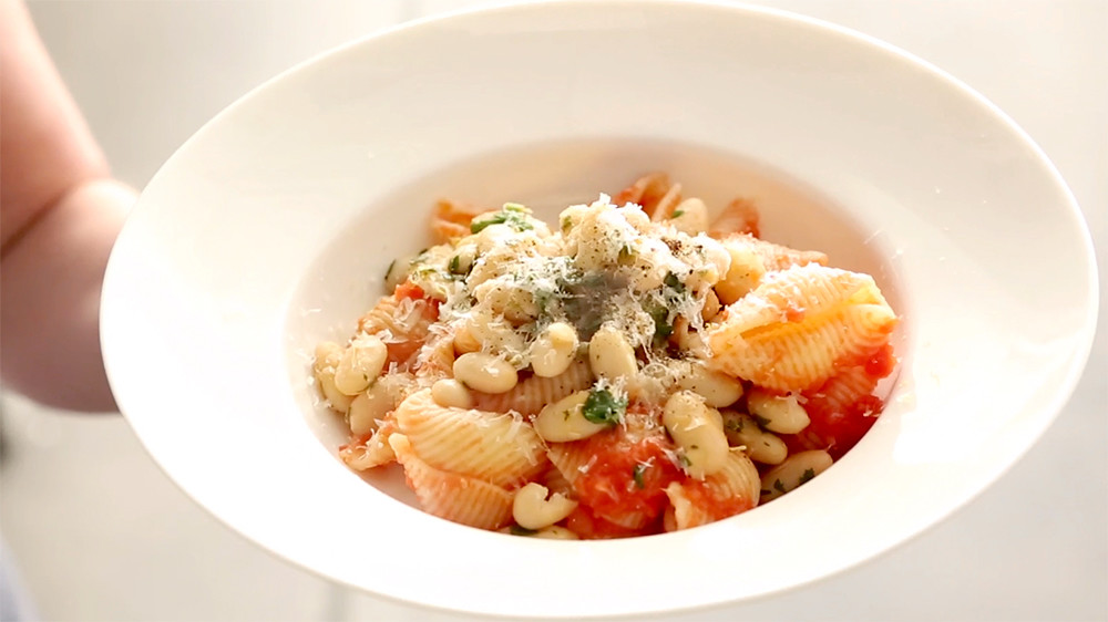 Video Pasta with Tomato Sauce and Lemony Beans Martha Stewart