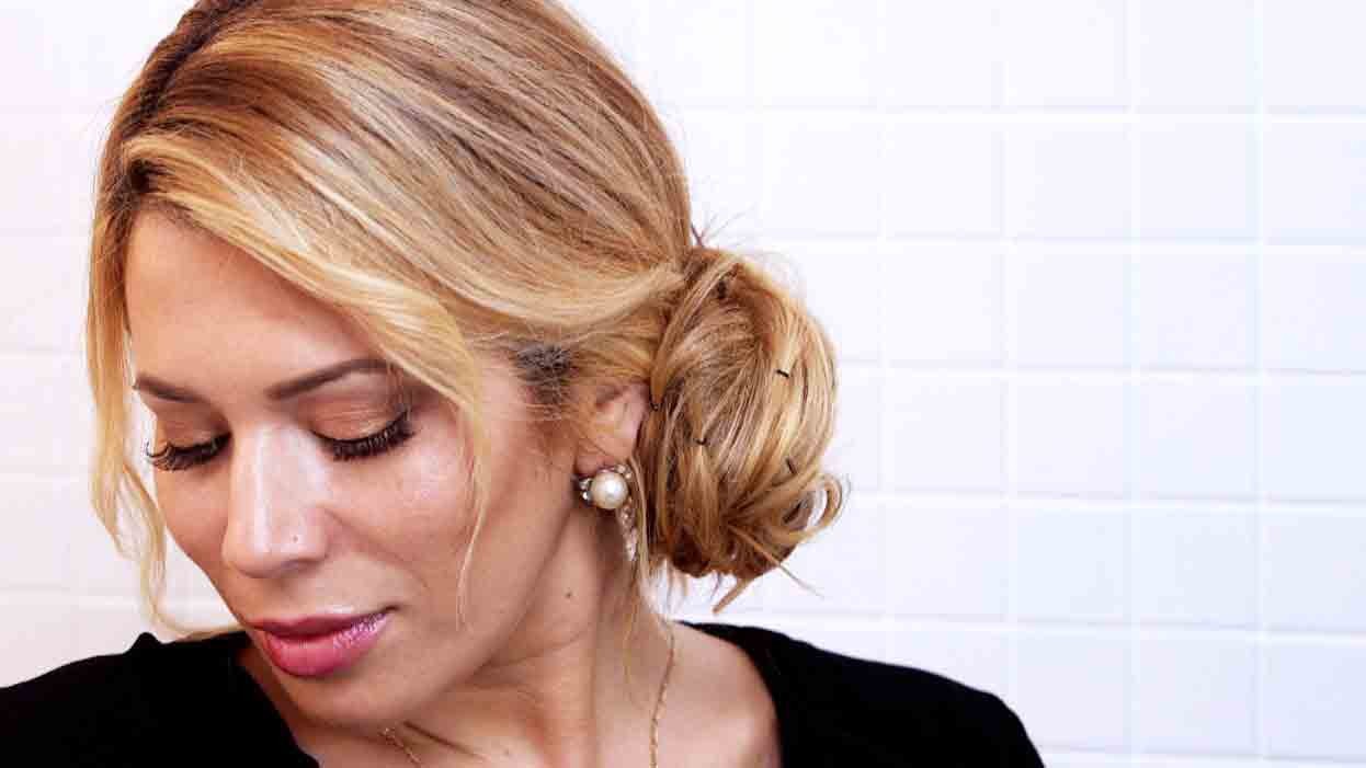 Video Chic Chignon Hairstyle In Under 5 Minutes Martha Stewart