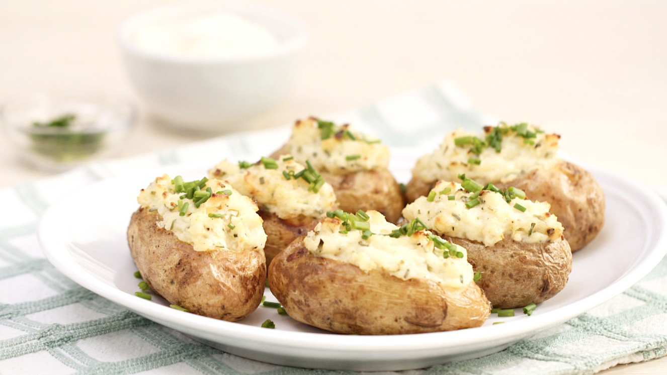 Video TwiceBaked Chive Potatoes with Sour Cream Martha