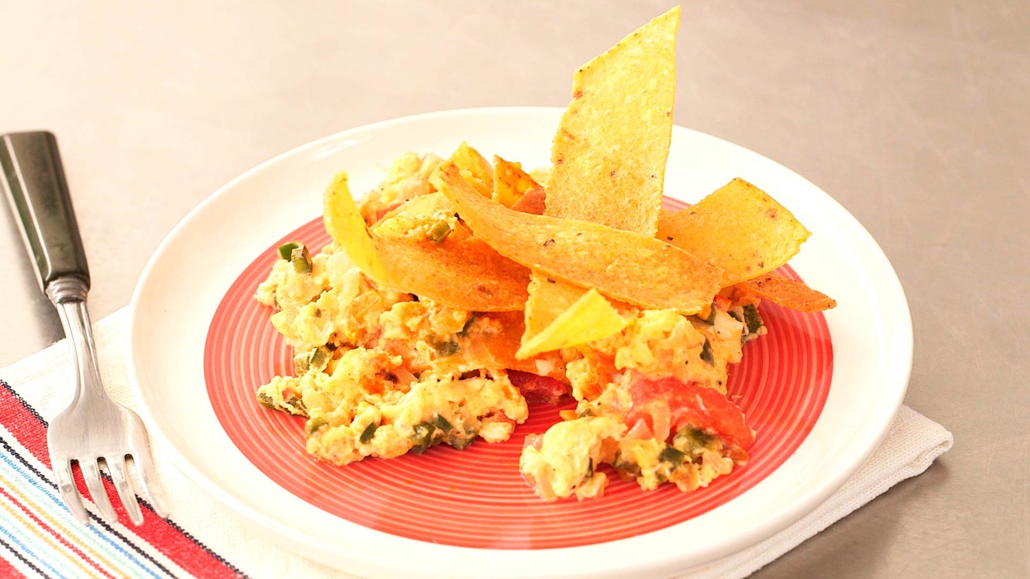 Video Vegetable Scrambled Egg with Corn Tortilla Martha Stewart