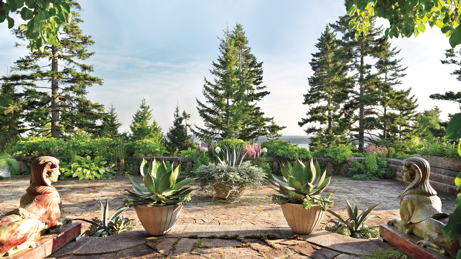 Martha s Skylands Home in Maine Tour the Gardens container gardens skylands maine 19 d horiz