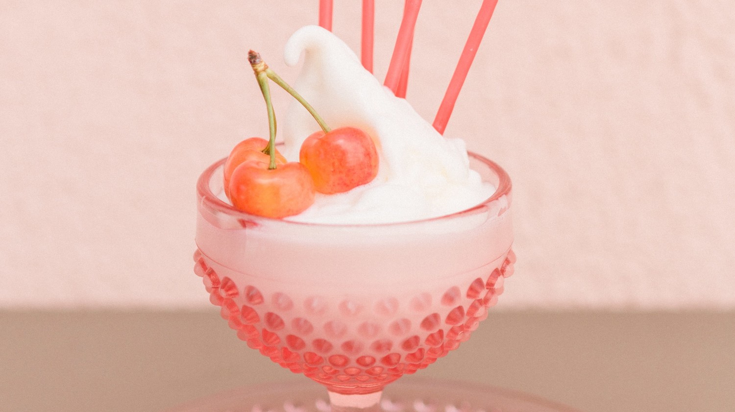 ice-cream-in-pink-dish