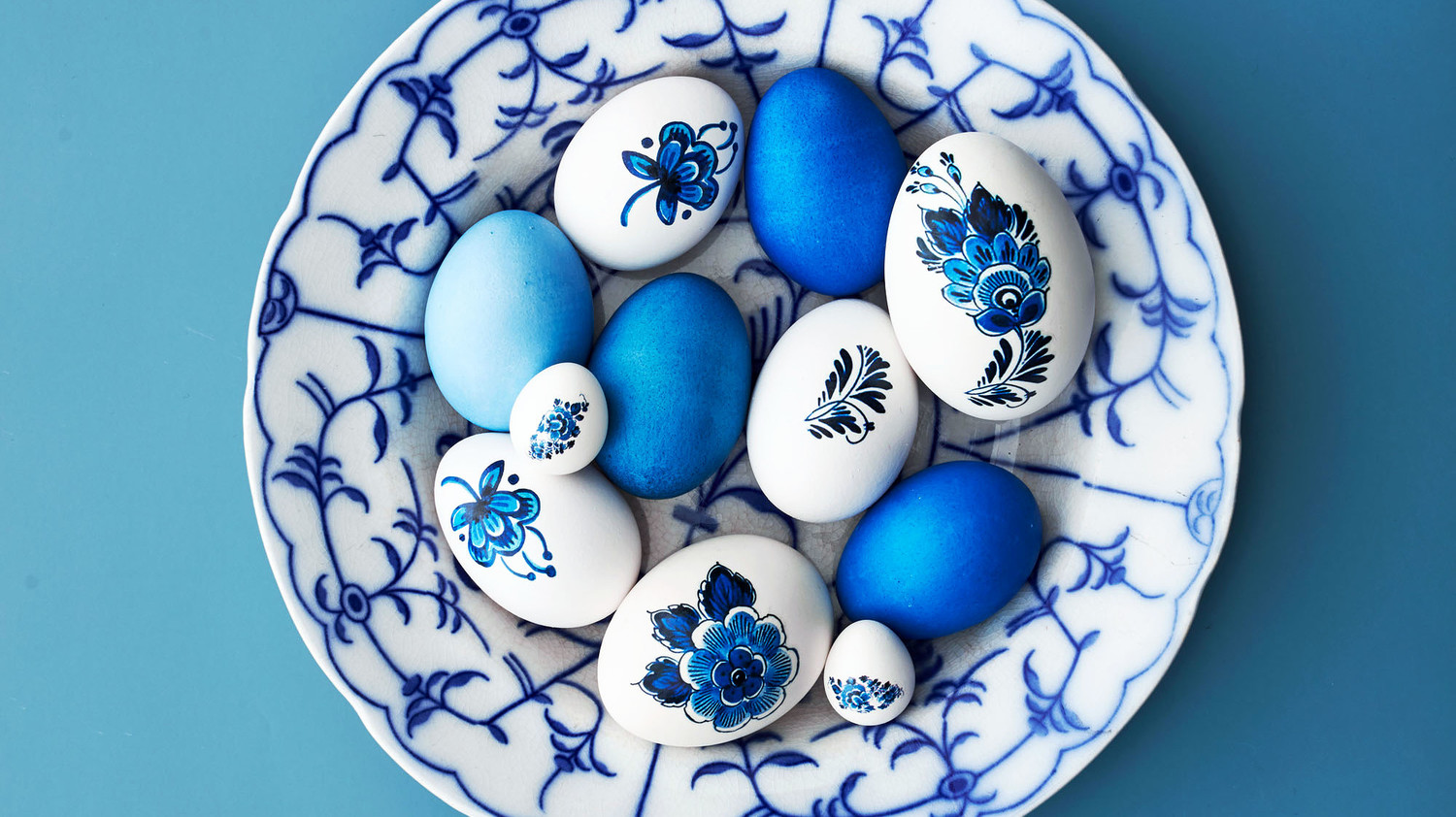 blue easter egg