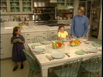 Video: How to Set a Table | Martha Stewart Video: How to Set a Table | Martha Stewart
