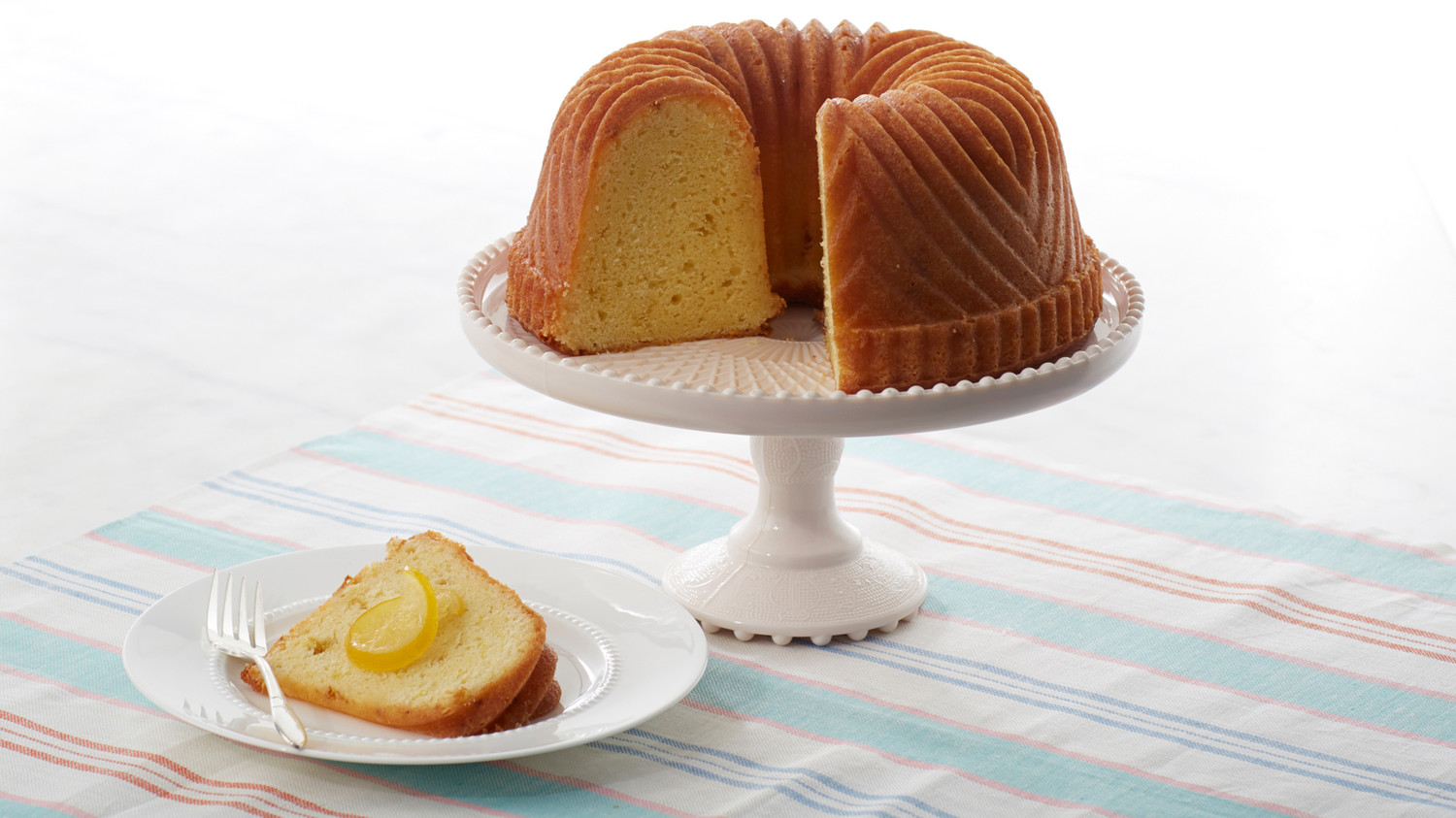 Lemon Bundt Cake