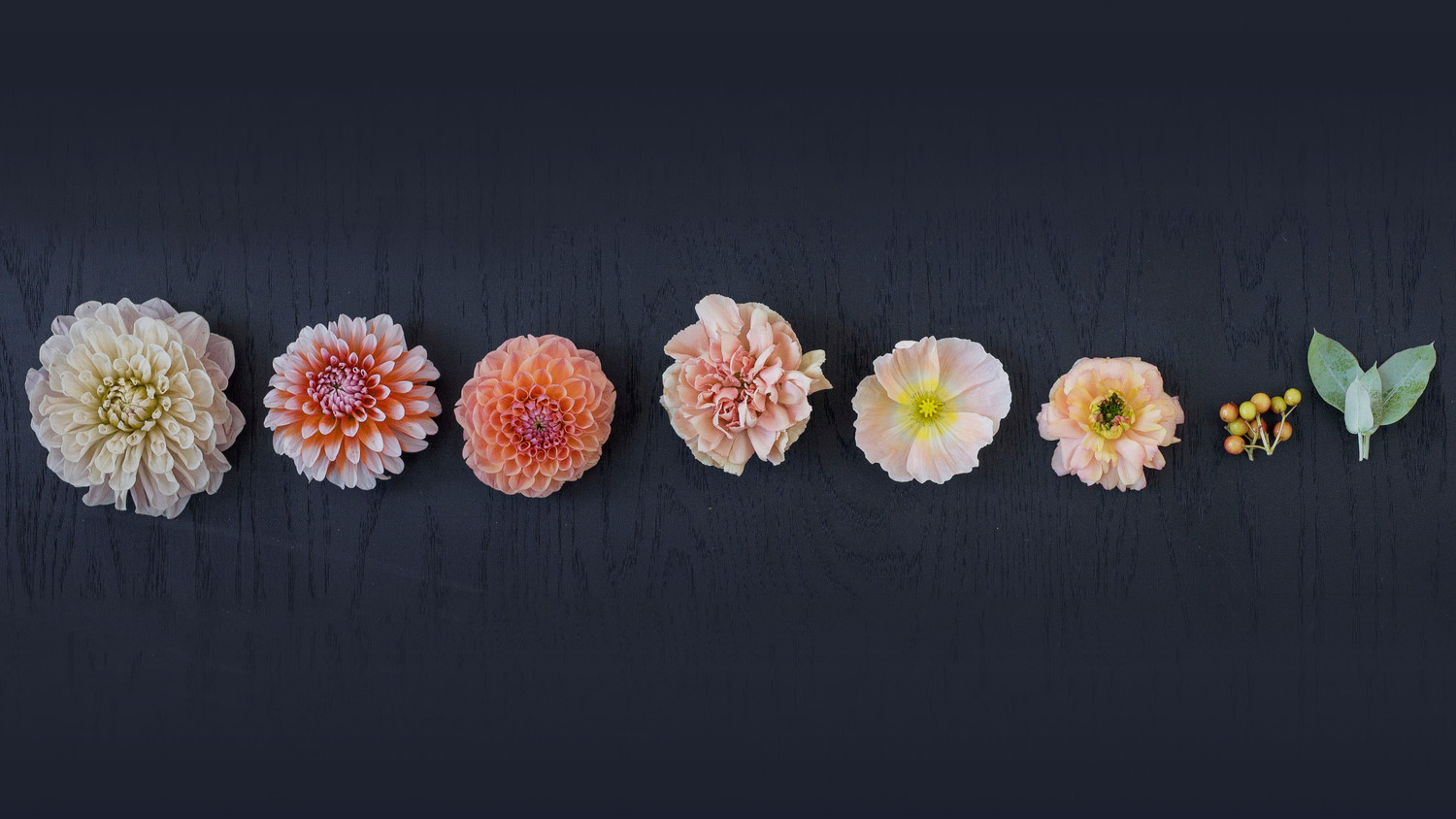 kiana underwood summer peach floral arrangement palette