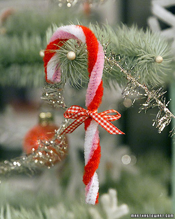 Pipe Cleaner Ornaments | Martha Stewart