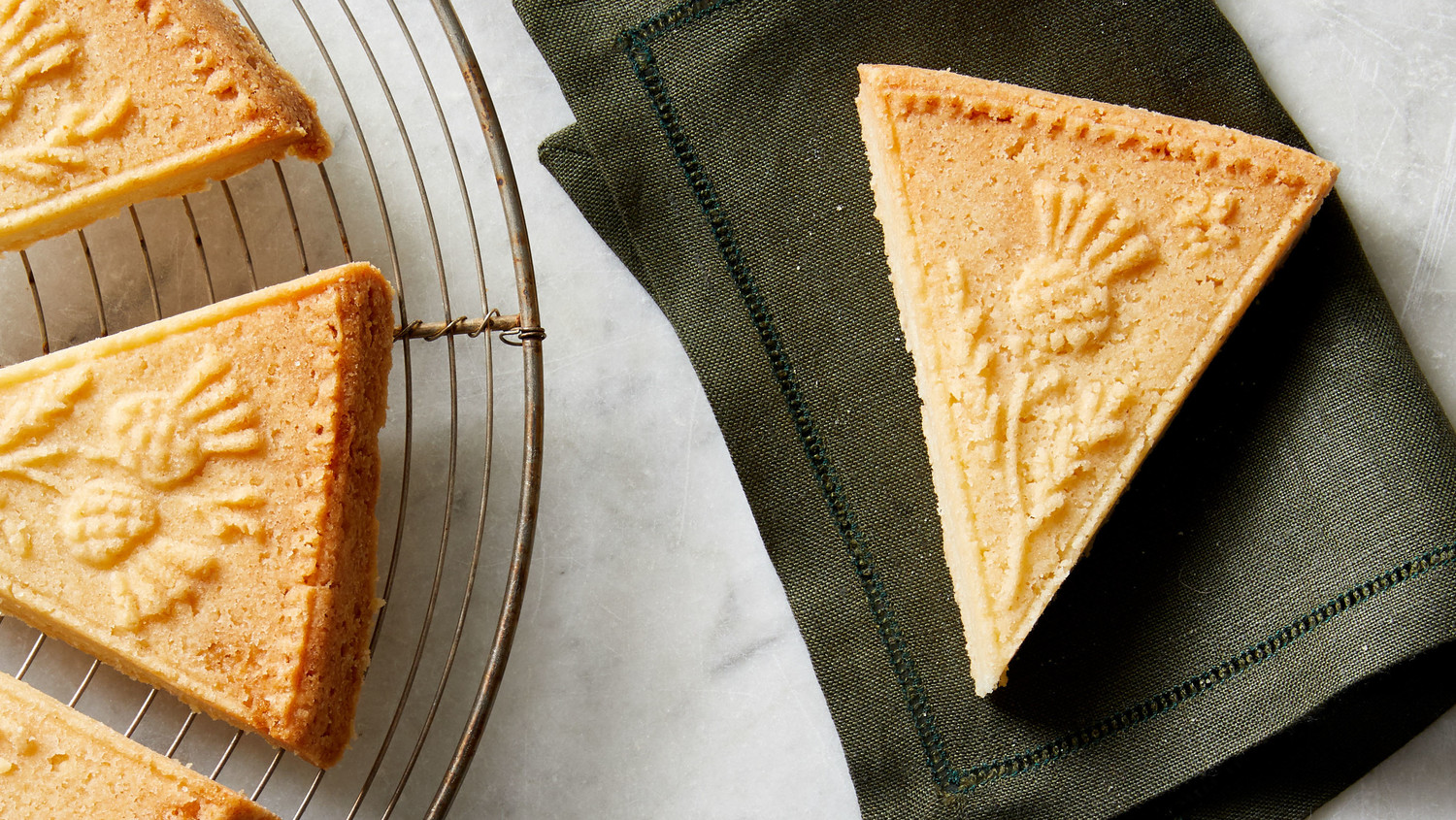 The Most Beautiful Shortbread Cookies, Courtesy of Martha 