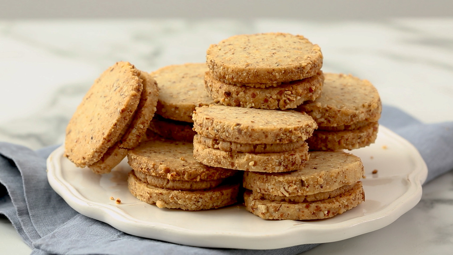 Video Watch AlmondShortbread Sandwich Cookies Martha Stewart