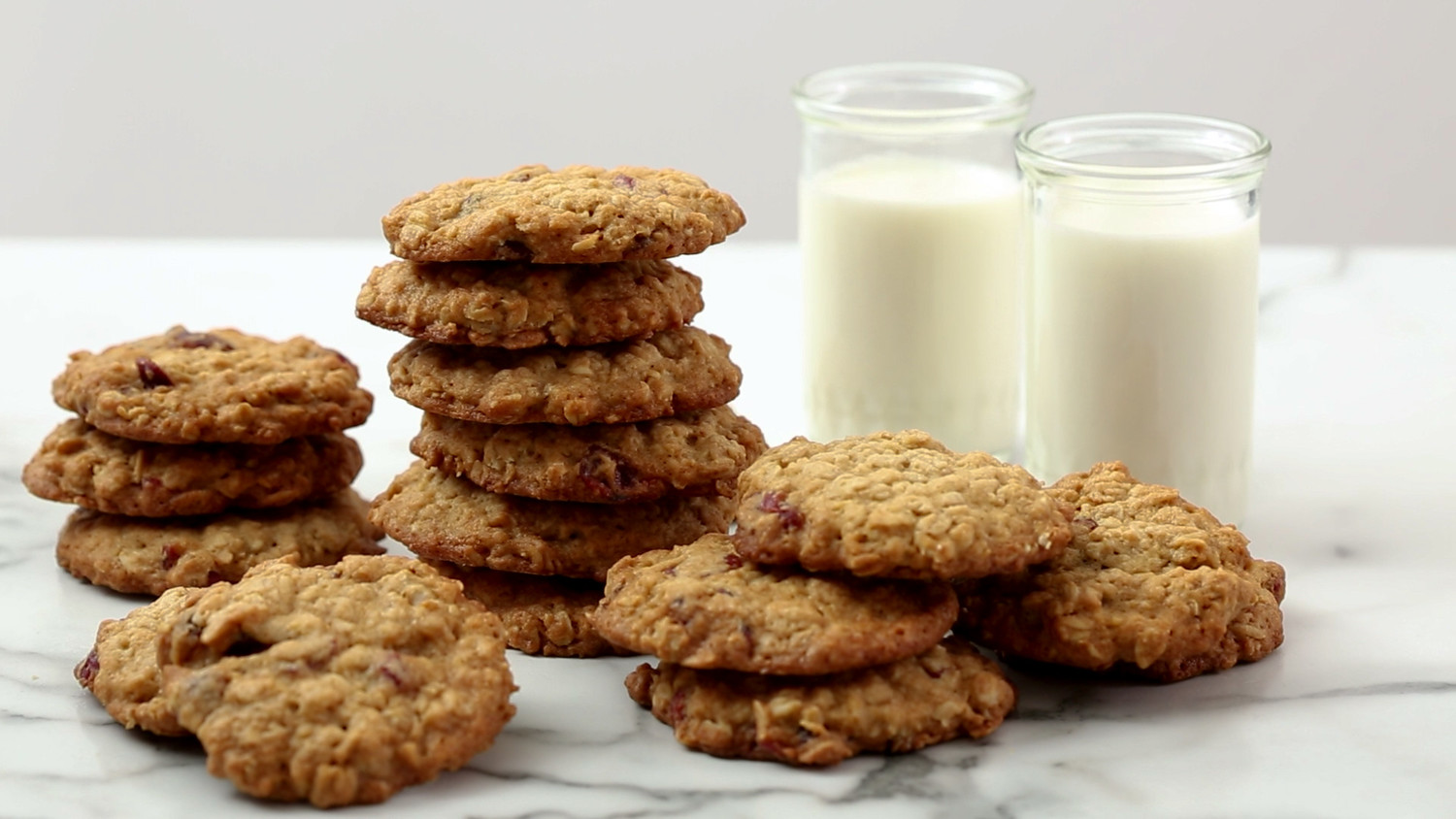 Cookies video. Oat cookies. Oatmeal cookies. Broken Biscuit. Cowboy cookies Chewy Oat Pecans Coconut Chocolate cookies.