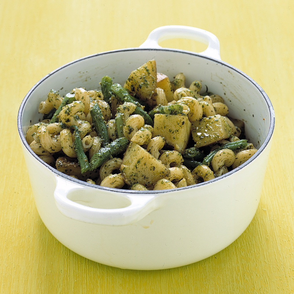 Pasta with Pesto, Potatoes, and Green Beans