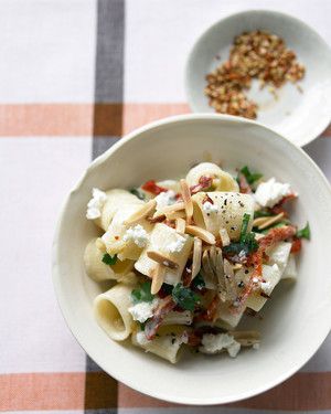 Goat Cheese and Sun-Dried Tomato Pasta image