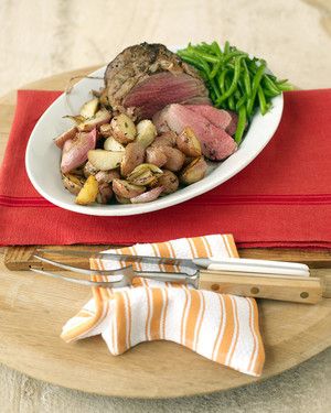 Roast Beef with New Potatoes and Shallots_image