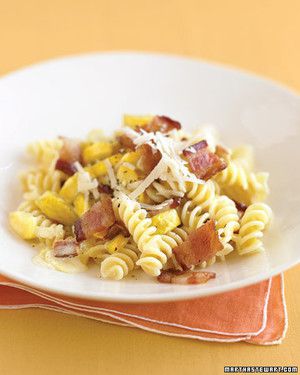 Creamy Fusilli with Yellow Squash and Bacon_image