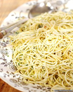 Pasta With Three Kinds Of Garlic_image