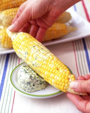 Corn on the Cob with Chive Butter_image