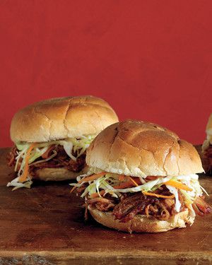 Pulled-Pork Sandwiches with Coleslaw_image