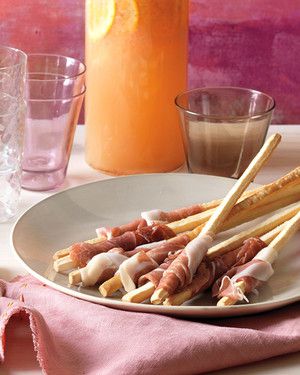 Prosciutto-Wrapped Breadsticks | Easy Appetizer Recipes For A Big Crowd | Homemade Recipes