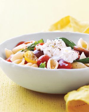 Pasta Shells with No-Cook Tomato Sauce_image