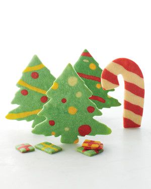 Cutout Christmas Tree Cookies_image