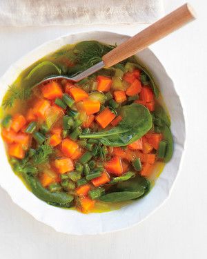 Carrot-Spinach Soup with Dill_image