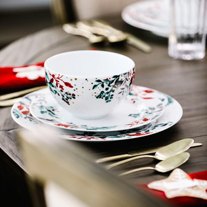 macy's christmas dinnerware