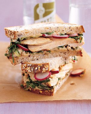 Grilled Chicken and Escarole Sandwich with White-Bean Spread_image