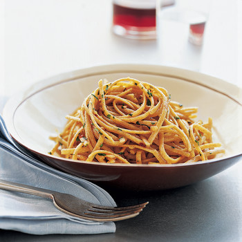 Whole Wheat Pasta With Garlic And Olive Oil Martha Stewart