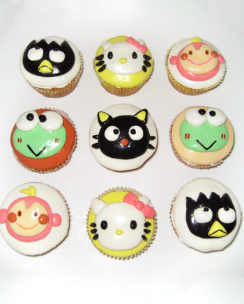 Christmas Cake Decorations That Will Dazzle and Delight ...