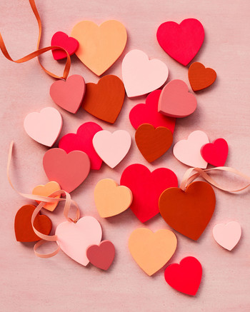 flat wooden hearts in red pink white
