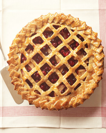 12 Decorative Piecrusts That Will Wow The Crowd Martha Stewart