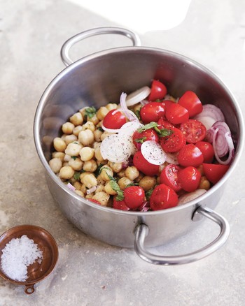 chickpeas-tomatoes-onions-ay4a3099.jpg