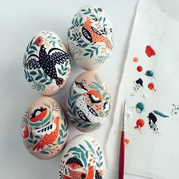 Dinara Mirtalipova painted Easter eggs