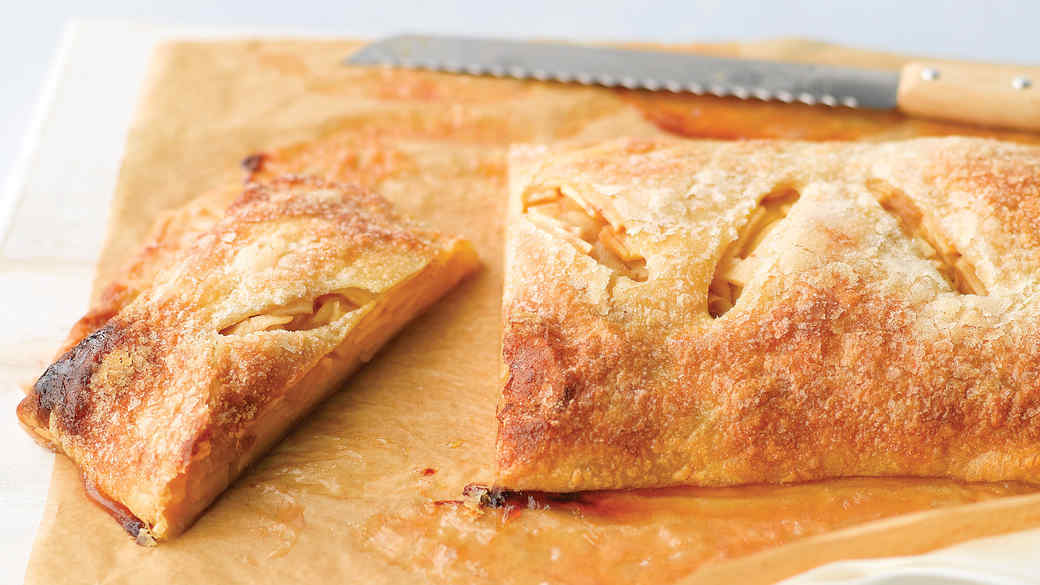 Apple Cinnamon Strudel