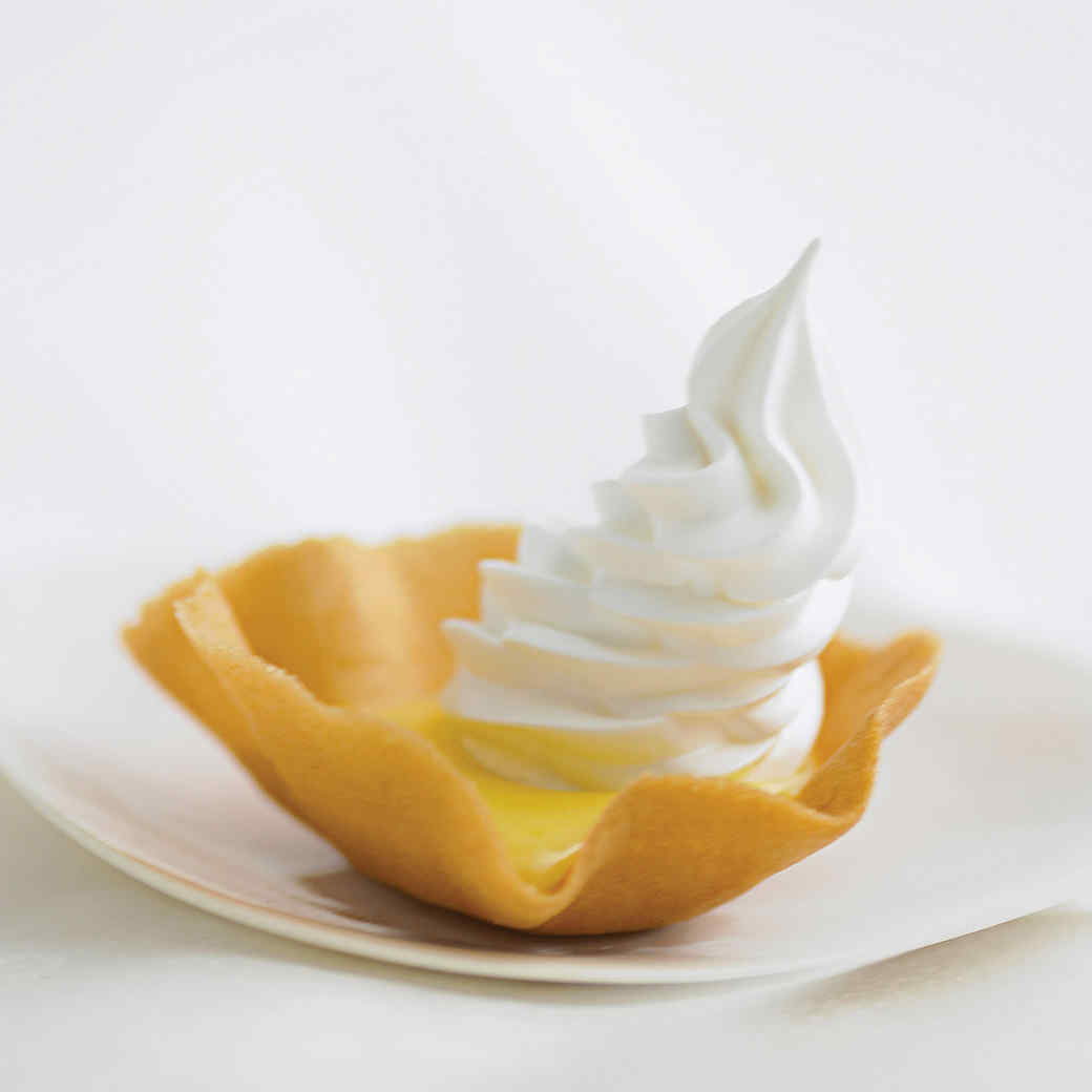 lemon tartlets with meringue