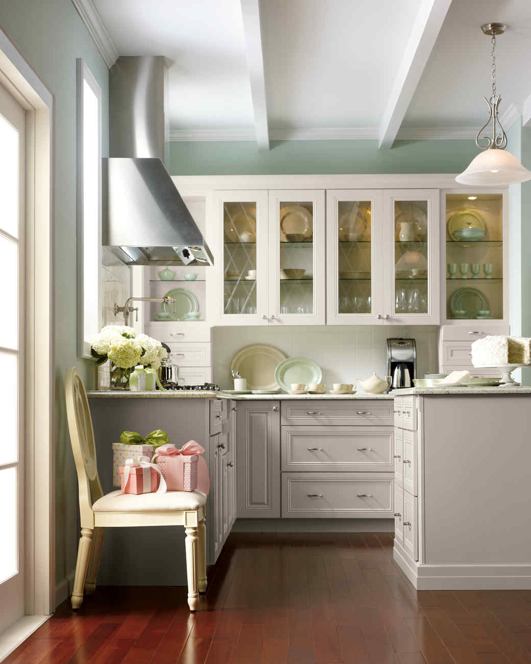 Creatice Martha Stewart Kitchen Cabinets for Small Space