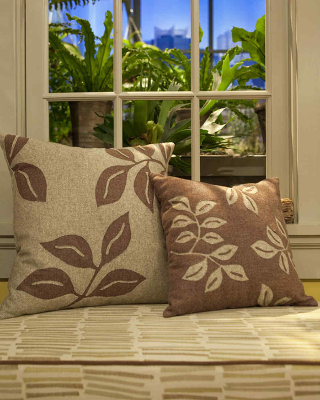 Reverse Applique Pillow Video Martha Stewart