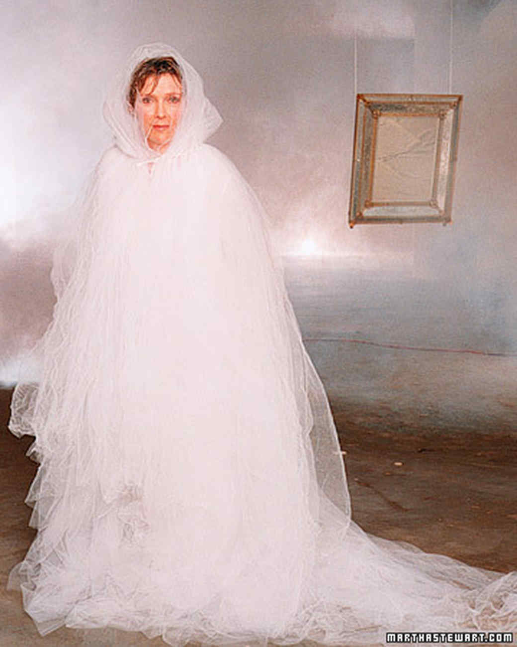 No-Sew Tulle Ghost Costume | Martha Stewart